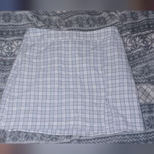 Arizona Jean Company White and Gray Plaid Mini Skirt